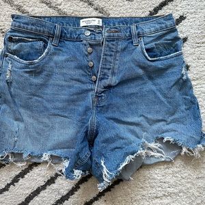 Abercrombie and Fitch denim The Dad Short 31/12 curve love